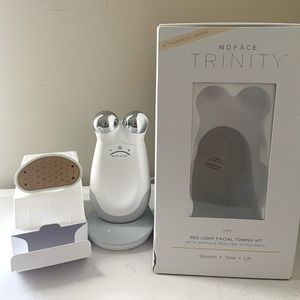 NuFace Trinity with Red Light attachment